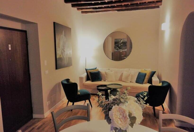 סוויטת 2 חדרי שינה, Trevi Beau Boutique