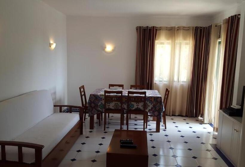 带2个卧室的公寓, Clube Meia Praia