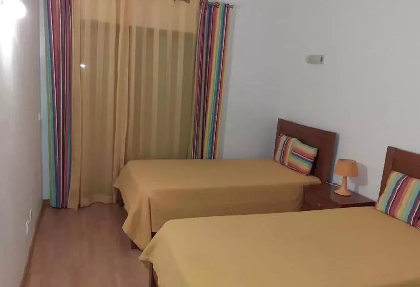 Huoneisto 2 Makuuhuonetta, Clube Meia Praia