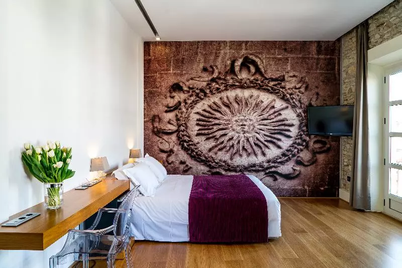 سوییت جونیور, Aire Hotel & Ancient Baths