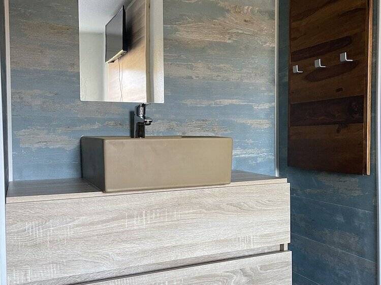 스탠다드 룸, California