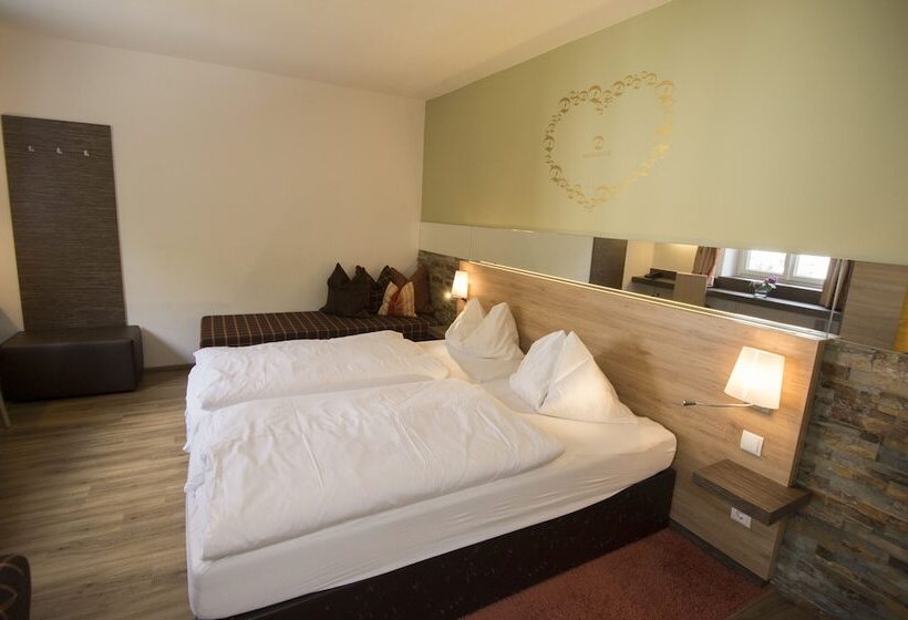 스탠다드 트리플 룸, Dollinger