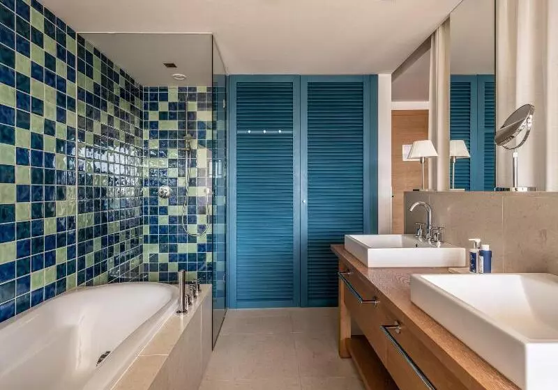 オーシャンビュージュニアスイート, Falkensteiner Hotel & Spa Iadera