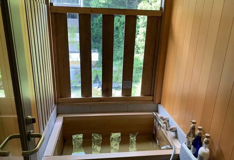 اتاق استاندارد, Hakone Pax Yoshino