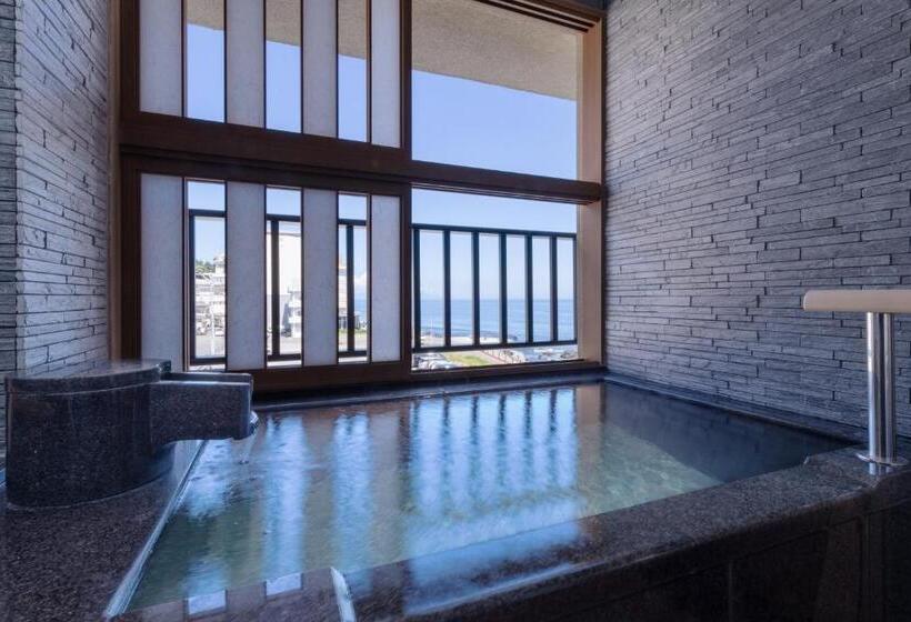 חדר דלוקס לארבעה, Inatori Tokai Hotel Yuen