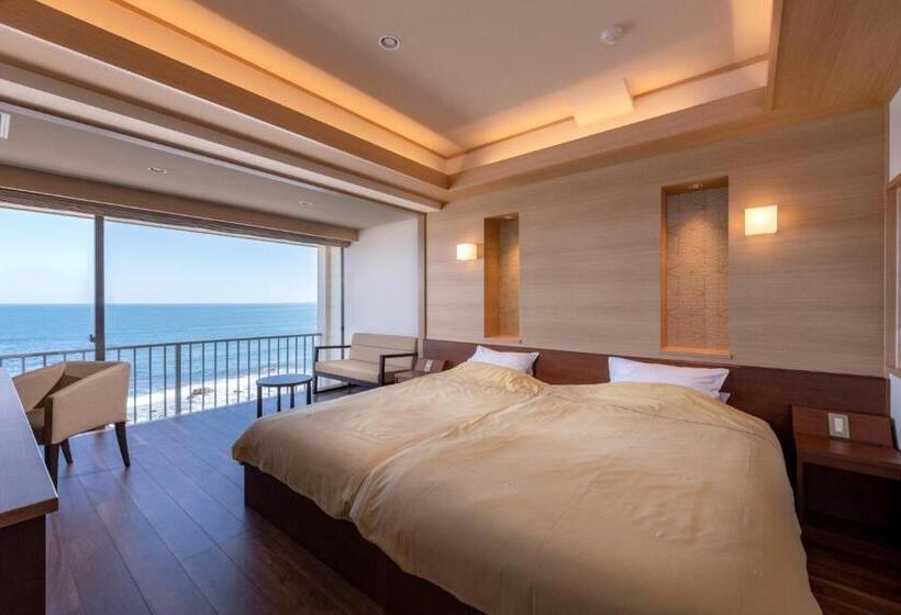 חדר דלוקס לארבעה, Inatori Tokai Hotel Yuen