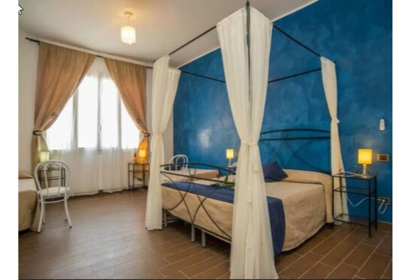 Номер Стандарт Трехместный, Noto Marina