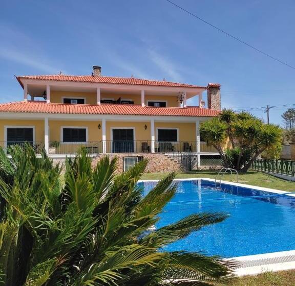 فيلا 4 غرف نوم, Quinta Do Ribeirinho