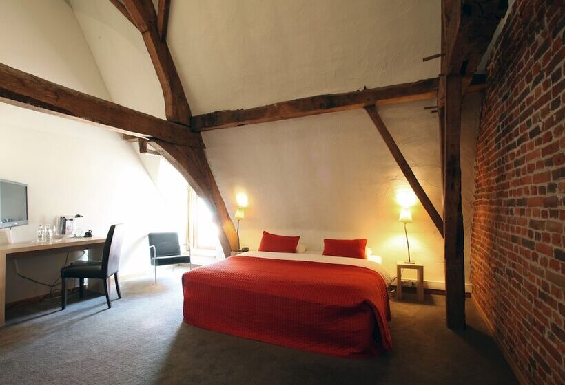 Номер Стандарт, The Lodge Heverlee