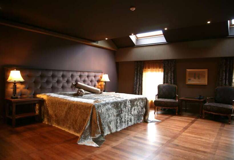 اتاق لوکس, Ventura Boutique