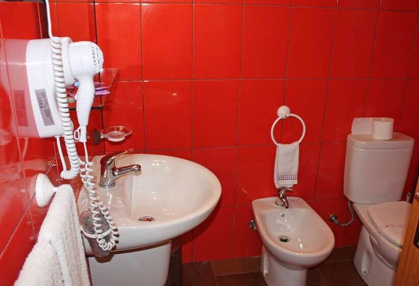 اتاق اکونومی, Residencial Monte Carlo