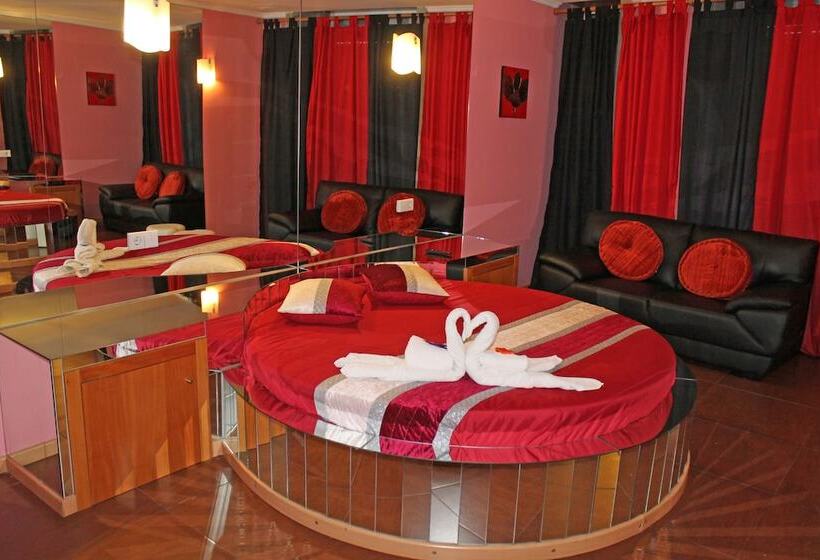 اتاق لوکس, Residencial Monte Carlo