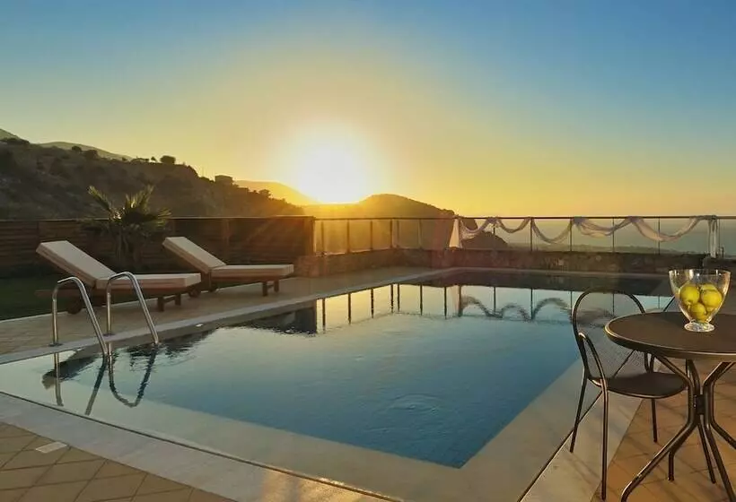 ویلای 1 خوابه با چشم‌انداز دریا, The Noverian Scenic Crete 5* Hilltop Villa Resort & Spa