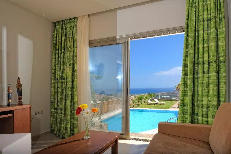 ویلای یک اتاق خوابه با استخر شنا, The Noverian Scenic Crete 5* Hilltop Villa Resort & Spa