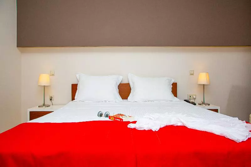 سوییت لوکس, The Noverian Scenic Crete 5* Hilltop Villa Resort & Spa