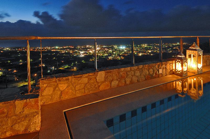 Вилла с 1 спальней и бассейном, The Noverian Scenic Crete 5* Hilltop Villa Resort & Spa