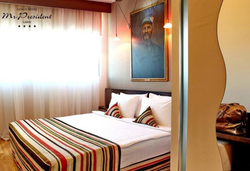 سوییت جونیور, Design Hotel Mr President