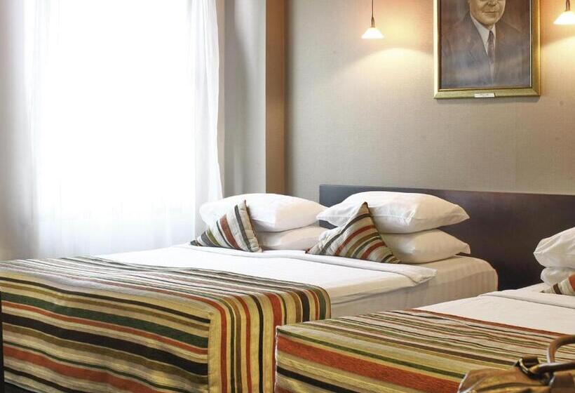 اتاق سوپریور, Design Hotel Mr President