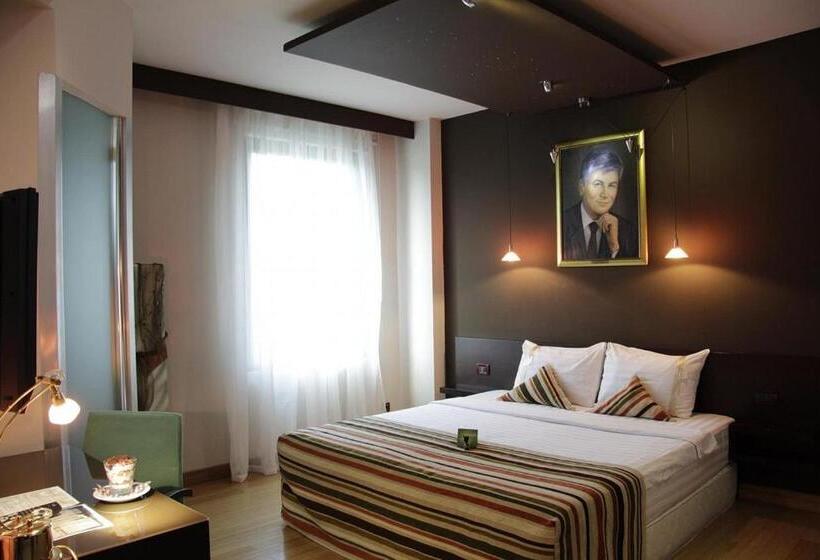 اتاق سوپریور, Design Hotel Mr President