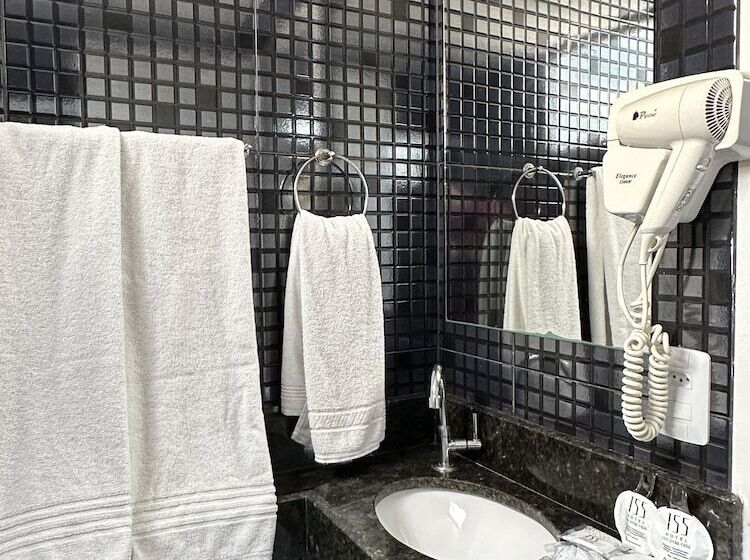 اتاق استاندارد, 155