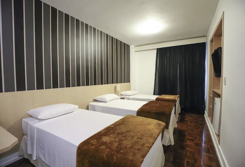 اتاق استاندارد سه نفره, 155