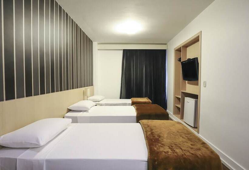 اتاق استاندارد سه نفره, 155