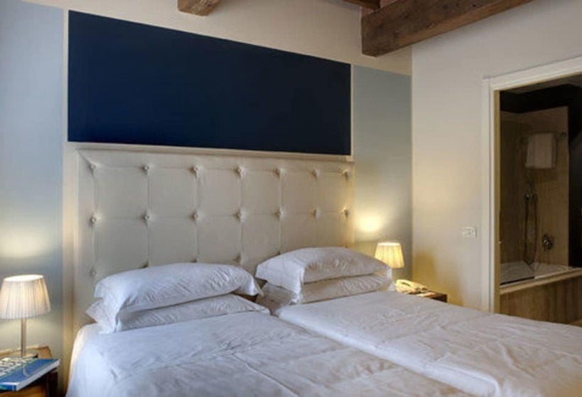 חדר קלאסי, 500 Firenze