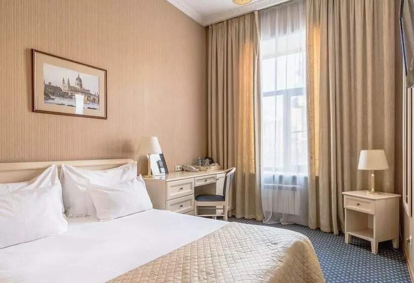 Comfort-huone, Aston
