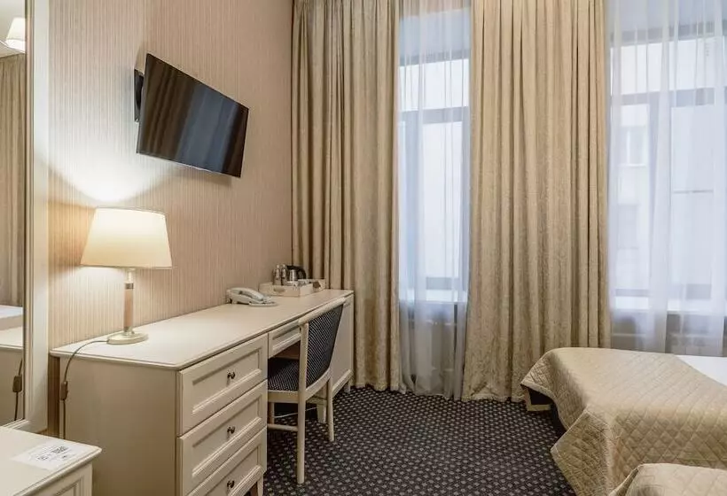Standard-huone, Aston
