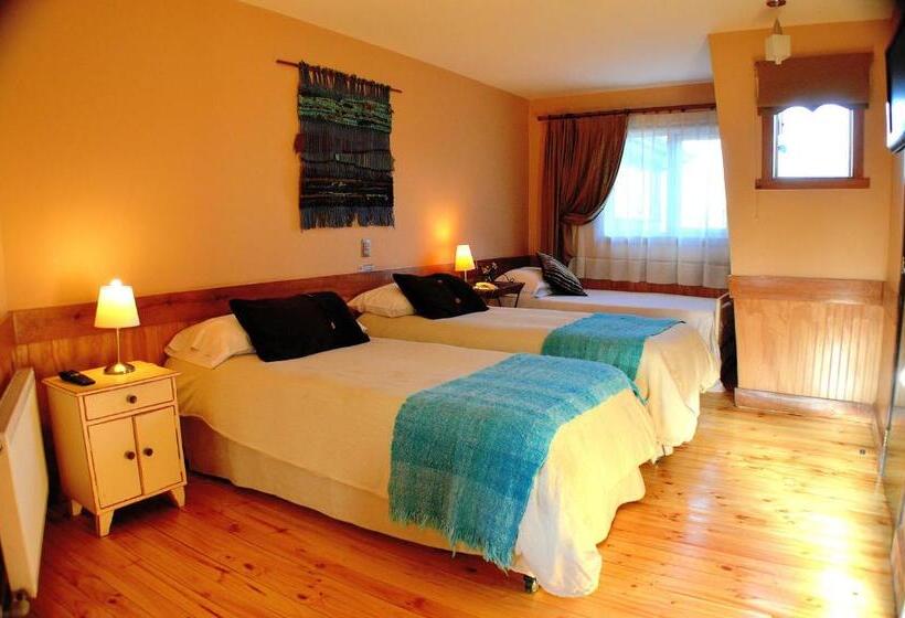 Номер Стандарт Трехместный, Casa Kalfu Hotel Boutique