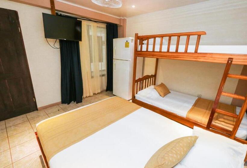 スタンダード４人部屋, Flor Blanca