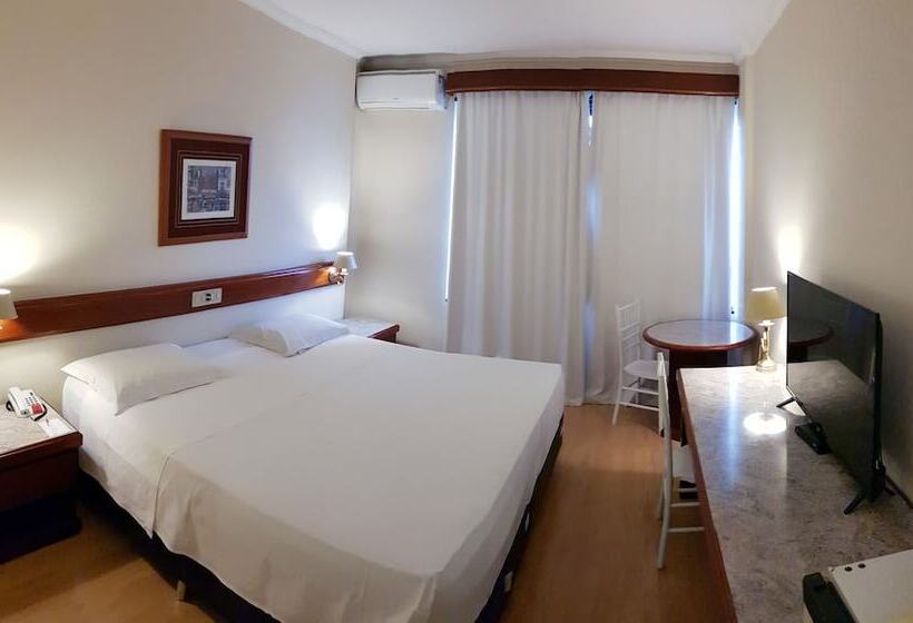 豪华房间, Lizon Curitiba