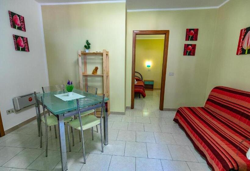 شقة غرفة نوم واحدة مزودة بشُرفة, Residence Ristorante Il Paradiso