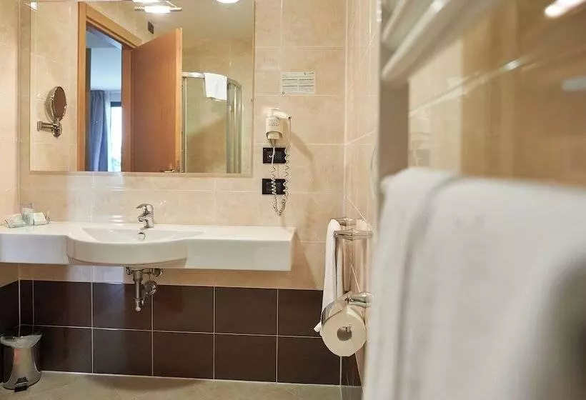 Comfort-huone, Resort Villa Luisa & Spa