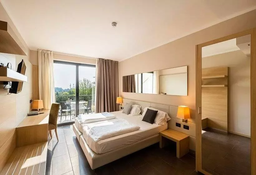 Comfort-huone, Resort Villa Luisa & Spa