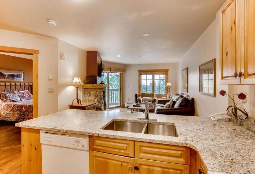 1ベッドルームアパートメント, River Run Village