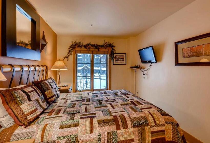 2ベッドルームアパートメント, River Run Village