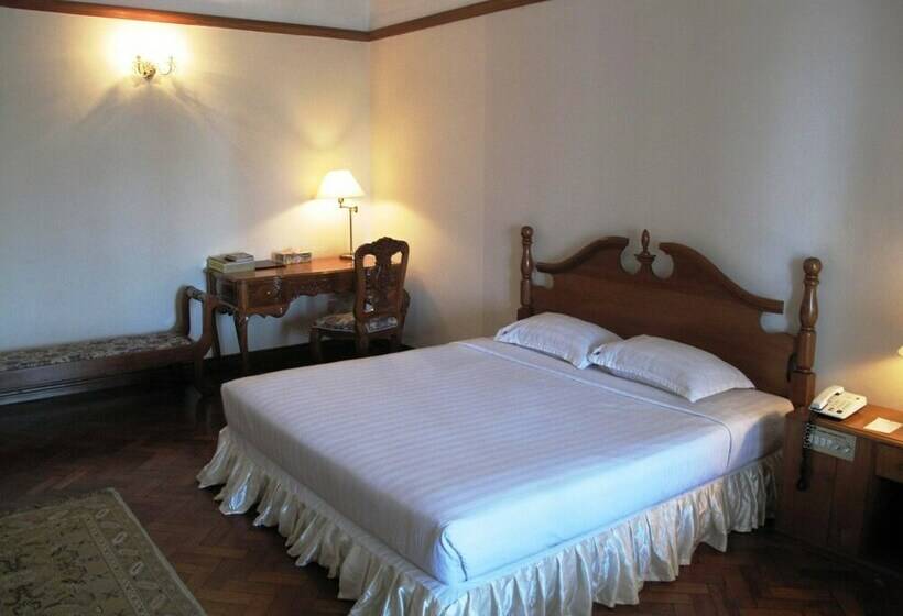 سوییت, Yuzana Garden