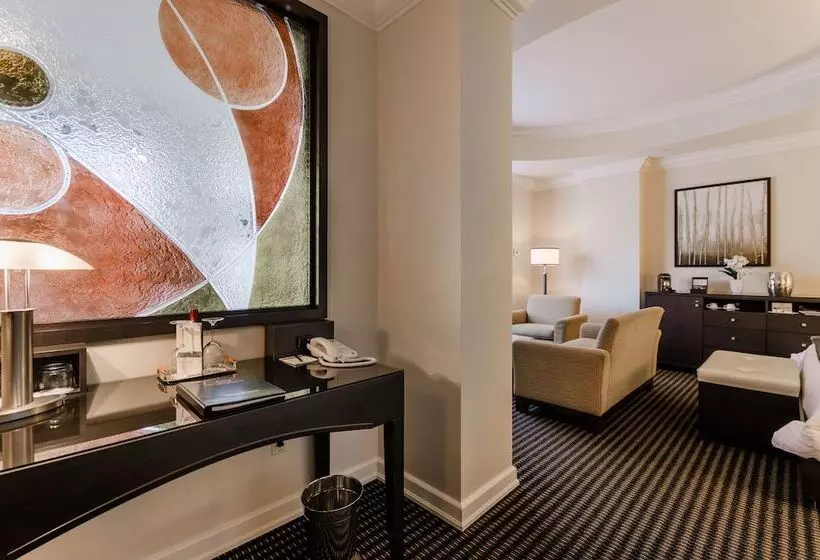 اتاق اجرایی, Le St Martin Hotel Centre Ville – Hotel Particulier