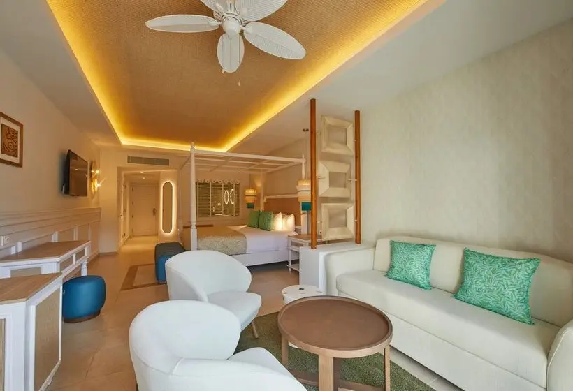デラックスジュニアスイート, Bahia Principe Explore Esmeralda - All Inclusive