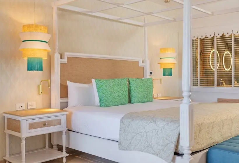 デラックスジュニアスイート, Bahia Principe Explore Esmeralda - All Inclusive