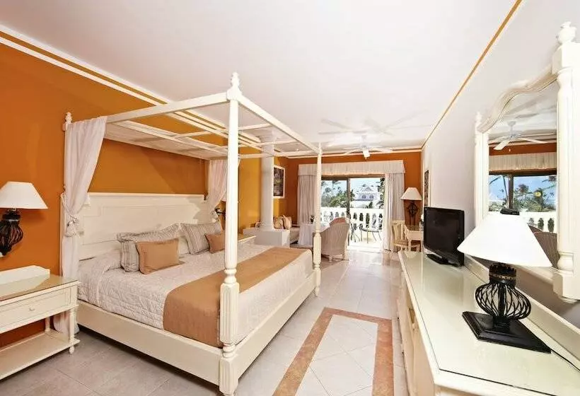デラックスジュニアスイート, Bahia Principe Explore Esmeralda - All Inclusive