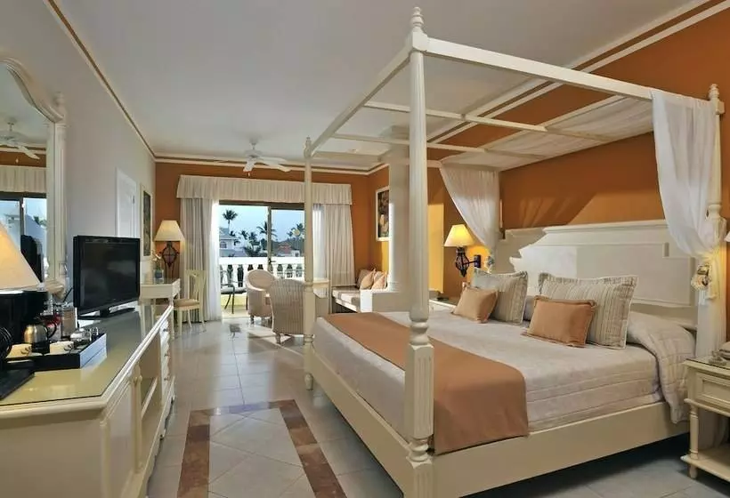 デラックスジュニアスイート, Bahia Principe Explore Esmeralda - All Inclusive