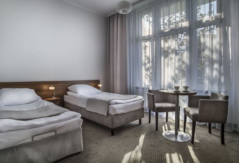 Номер Стандарт, Admirał I