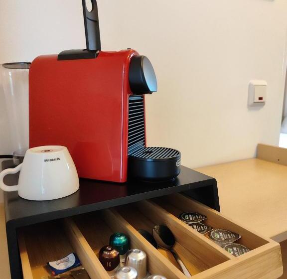 شقة غرفة واحدة, Haus Des Sports