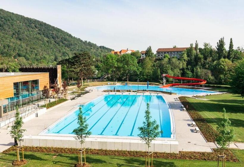 Апартаменты 1 Спальня, Haus Des Sports