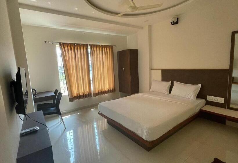 家庭套房, Dc Comforts