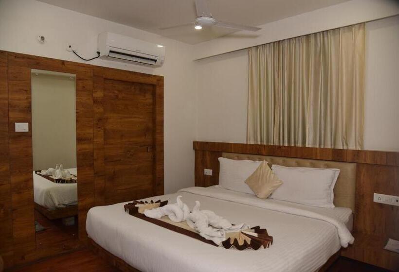 キングサイズベッドのデラックスルーム, Girija Sunrise