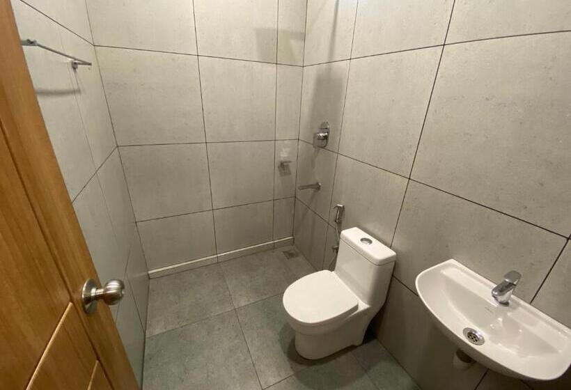 标准间, Karippals Inn