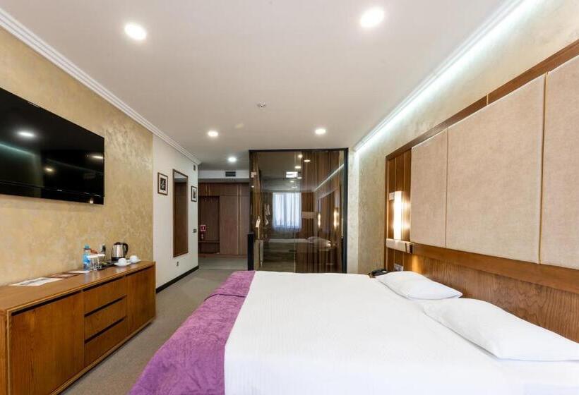 اتاق سوپریور, Reikartz Sky Almaty